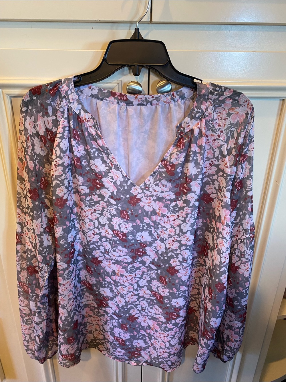 Floral V-Neck Long Sleeve Blouse - Pink & Gray